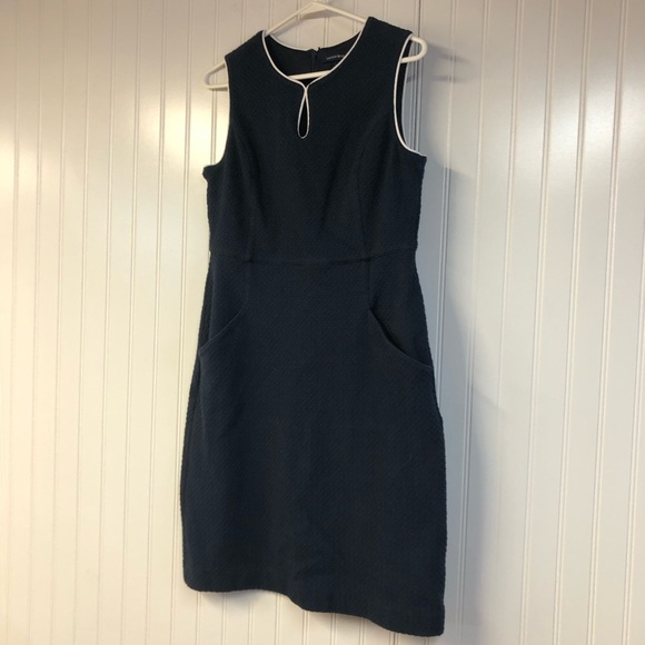 Lands End Navy Sleeveless Dress Size 10 Nautical Fitted Texture Pockets - Picture 2 of 5